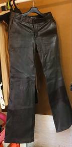 Gap leather pant