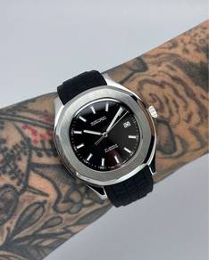Custom Seiko Mod 42mm Black Datejust Aquanaut Auto