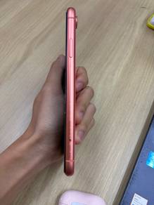 iPhone xr (256GB)