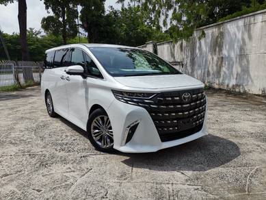 Toyota Alphard Z in Puchong, SGR