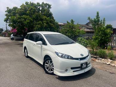 Toyota Wish S in Balai Panjang, MLK