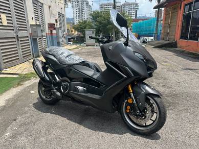 Yamaha TMAX