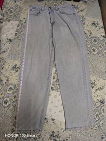 Vintage Levi's 560 Comfort Fit Tapered Jeans