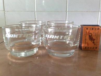 Cawan qantas airlines glass cup