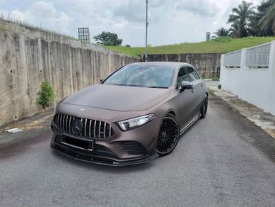 Mercedes Benz A250 250 AMG LINE in Masai, JHR