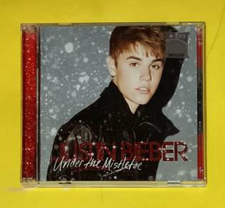 JUSTIN BIEBER - UNDER THE MISTLETOE CD + Dvd