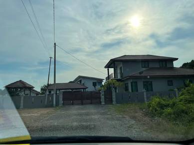 Bungalow House For Sale in Duyong,MLK