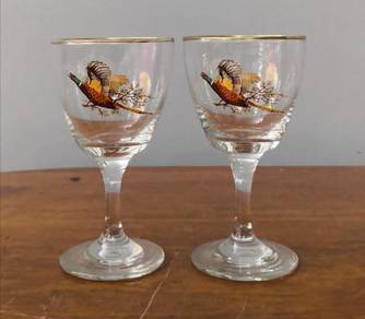 Footed glass cup bird motiff 2