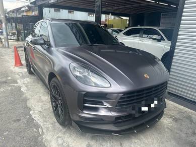 Porsche Macan in Petaling Jaya, SGR