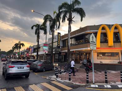 Shop lot For Rent in Bangsar,KUL