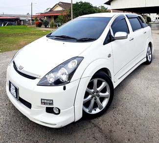 Toyota Wish Z in Duyong, MLK