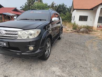 Toyota Fortuner V in Alam Impian, SGR