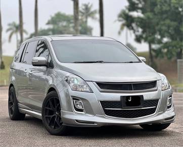 Mazda 8 in Johor Bahru, JHR