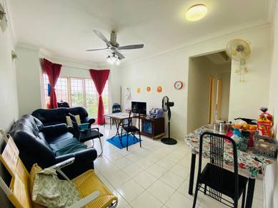 Flat For Sale in Pangsapuri Fasa B, Taman Puncak Kinrara