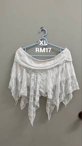 Skirt embroidery preloved