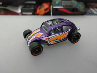 Hotwheels Purple Volkswagen Beetle