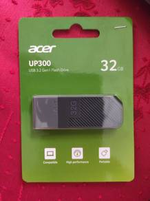 Acer UP300 32gb flash drive