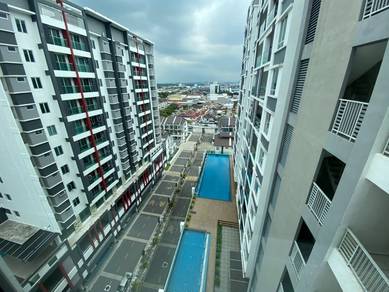 Condominium For Rent in Elements Garden