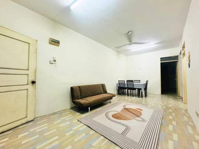 Room in Petaling Jaya, SGR