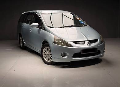 2004 Mitsubishi Grandis