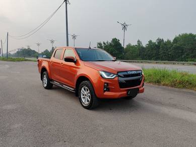 Isuzu D-Max AUTO PLUS in Johor Bahru, JHR