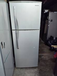 peti Ais Hitachi peti sejuk elok lgi sekli hntr 