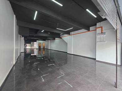 Shop lot For Sale in Bandar Bukit Tinggi,SGR