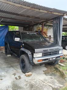 Nissan Terrano in Masai, JHR