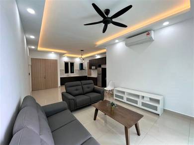Condominium For Rent in Quay West Residence