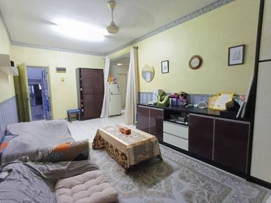Apartment For Sale in Palma Puteri