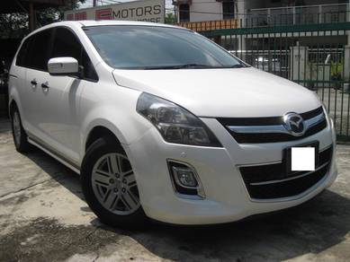 Mazda 8 in Jalan Kuching, KUL