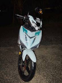 Yamaha Y15ZR