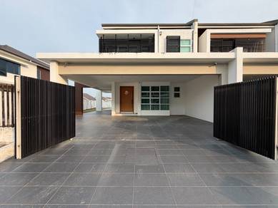 2-storey Terraced House For Sale in Miri,SWK