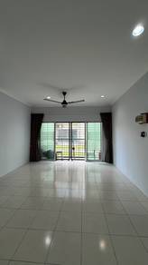 Apartment For Rent in Uni Square