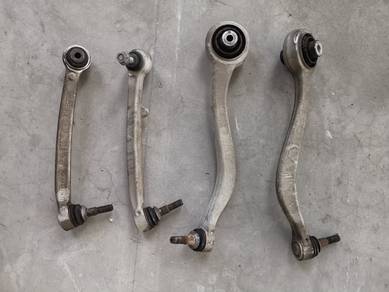 BMW M4 F82 FRONT LOWER ARM SET M4 f82