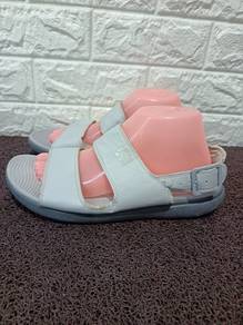 Uk8 FitFlop Sandals