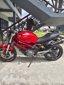 Ducati Monster 795