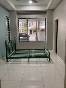 Queen Size Metal Bed Frame for Sale