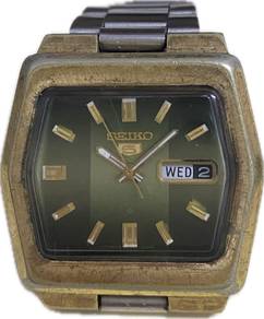 Vintage SEIKO 5 Automatic Watch 6119-5460