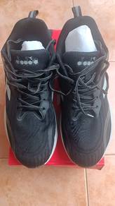 Diadora sport black