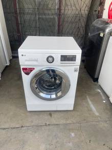 8kg DD inventer front load hot washer jenama LG