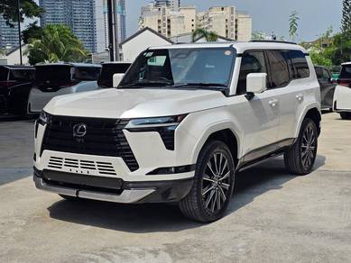 Lexus GX 550 LUXURY+ in Petaling Jaya, SGR