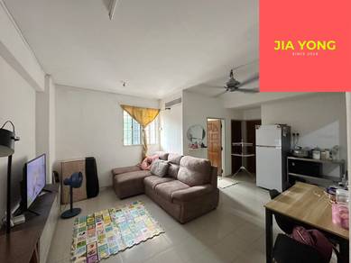 Apartment For Sale in Taman Sri Angsana
