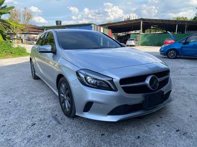 Mercedes Benz A180 180 SE (CBU) in Kajang, SGR
