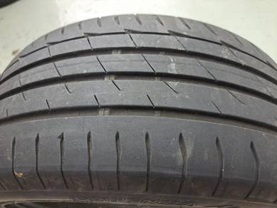 Bridgestone Potenza RE004 195 50 15