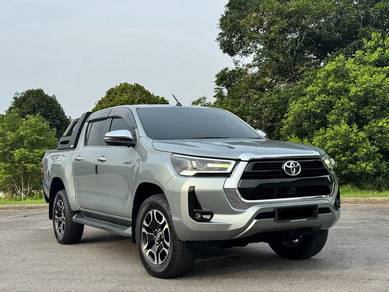 Toyota Hilux V in Senai, JHR