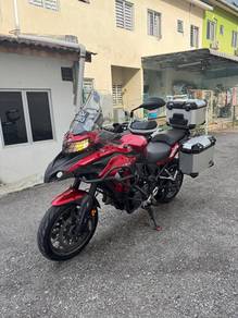 Benelli TRK 502 LE