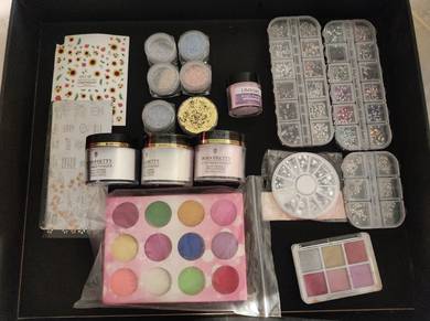 Nail Art Rhinestones, Powders, and Accessories