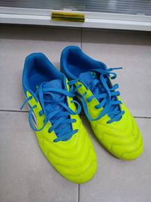 Kasut Futsal Umbro