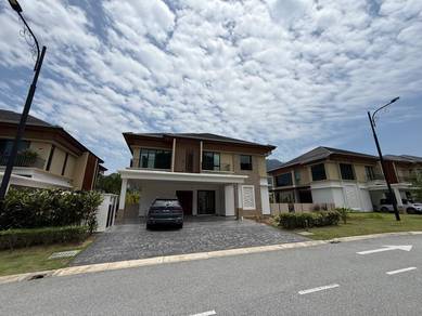 Bungalow House For Sale in Rawang,SGR